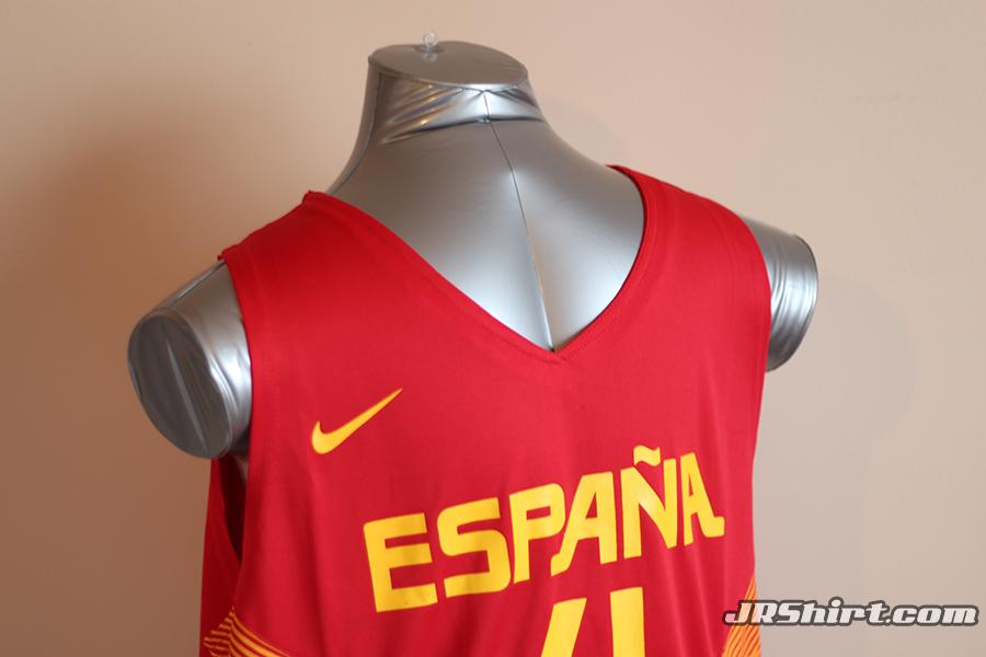 El extraño jugo gasolina Camiseta de Pau Gasol (Selección española - Spain2014) | JRShirt
